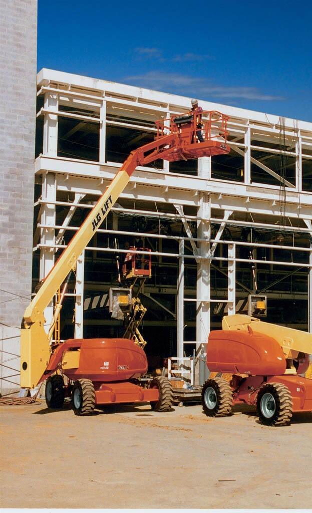 福建三明市自行走高空車租賃升降平臺(tái)出租高空作業(yè)平臺(tái)出租安全穩(wěn)定高效