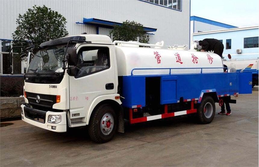 吉林省延吉市雨季專用抽糞車(chē)送車(chē)上門(mén)