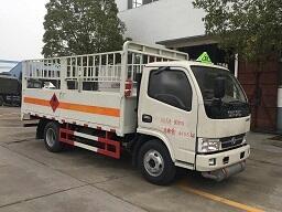 東風多利卡藍牌廂式運輸車哪里買便宜