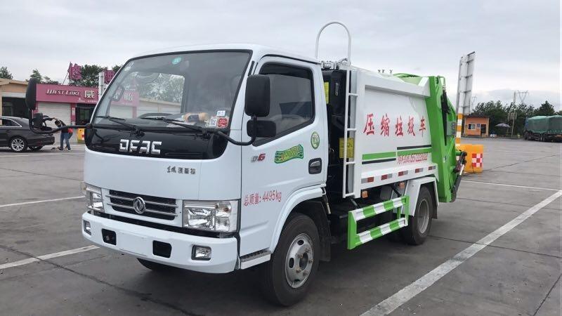 四川自貢市藍(lán)牌壓縮式垃圾車在哪買便宜