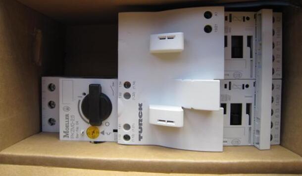 TMSC-D-25-M25 DC24V TURCK電機啟動器