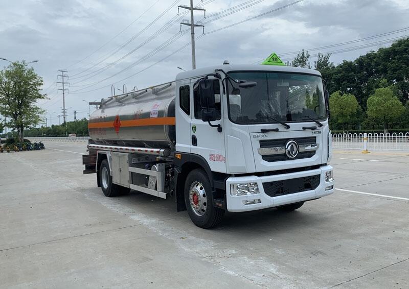 國六東風(fēng)多利卡D9型12噸單橋鋁合金油罐車運(yùn)油車廠家報價