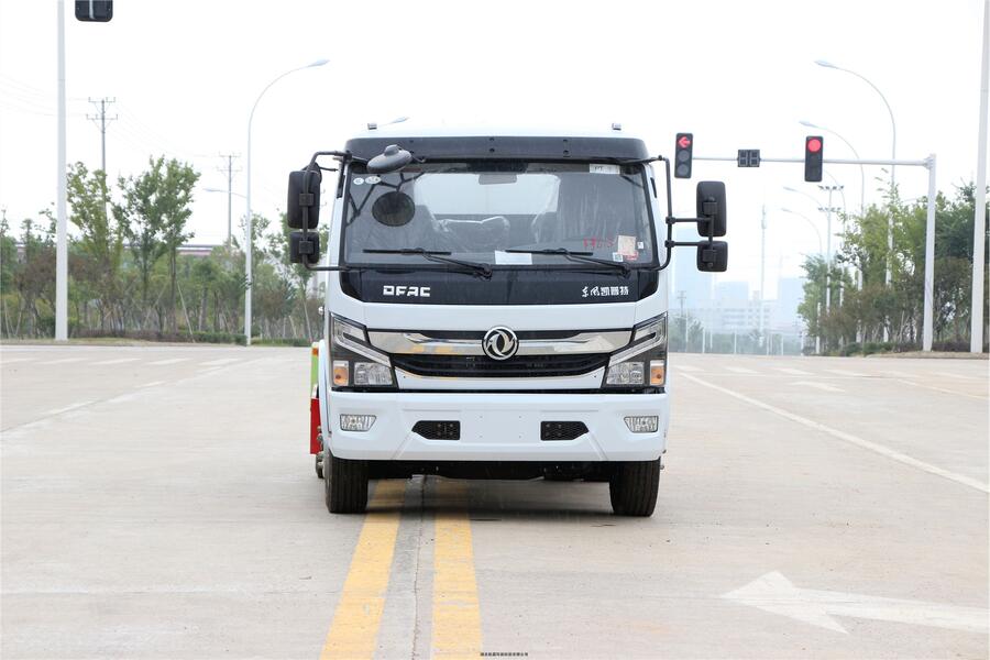 青海凱力綠化灑水車15噸廠家