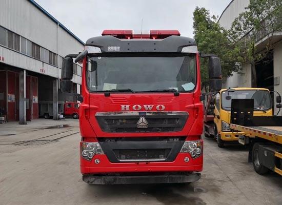 干粉消防車,重汽豪沃干粉水聯(lián)用消防車,消防車廠家價格