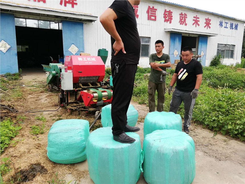 柴油機(jī)青貯打捆包膜機(jī)廠家直銷 全自動(dòng)打捆包膜機(jī)青貯飼料機(jī)