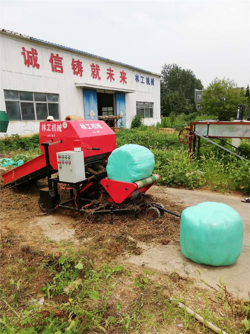 飼料青貯粉碎打捆包膜機(jī)哪家質(zhì)量好