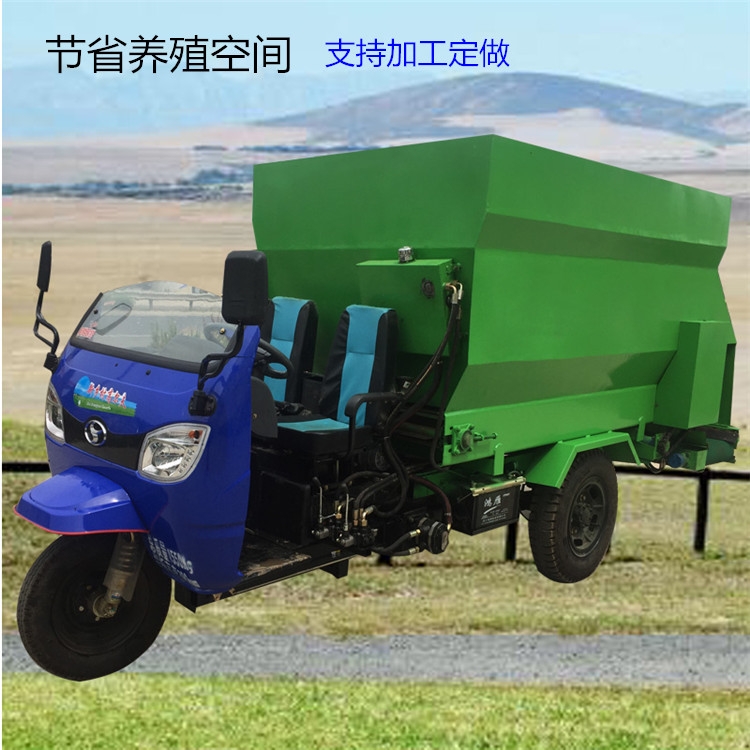 分批投放草料撒料車 現(xiàn)代化養(yǎng)殖撒料車