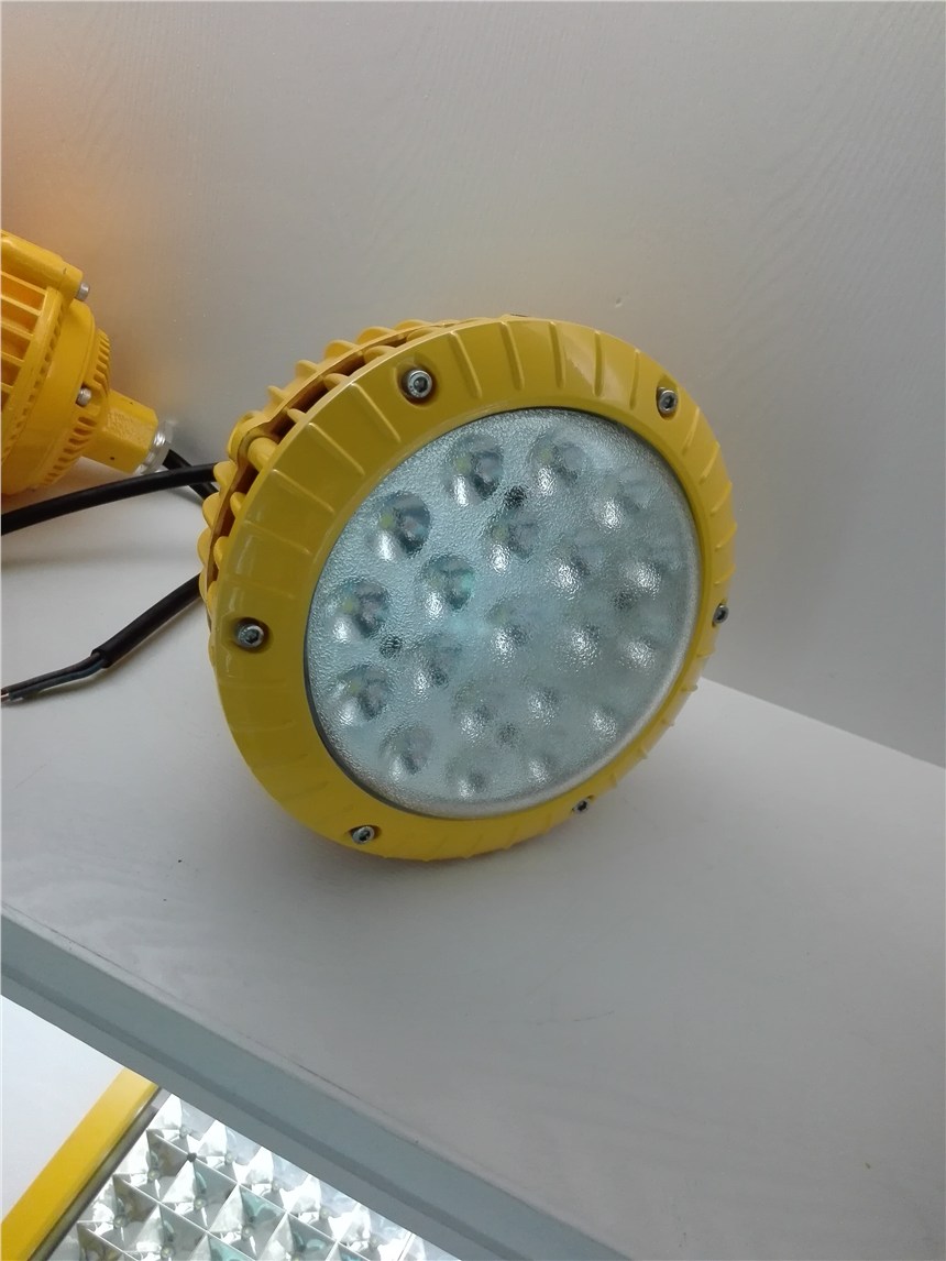 Z}ZAD301LED-60W