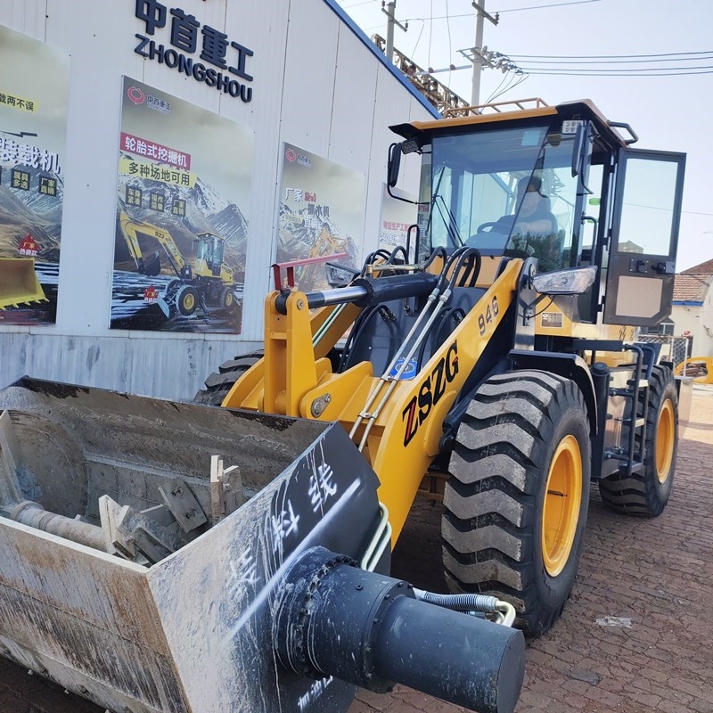 攪拌斗裝載機(jī)多用裝載機(jī)攪拌斗廠家直銷鏟車拌料斗