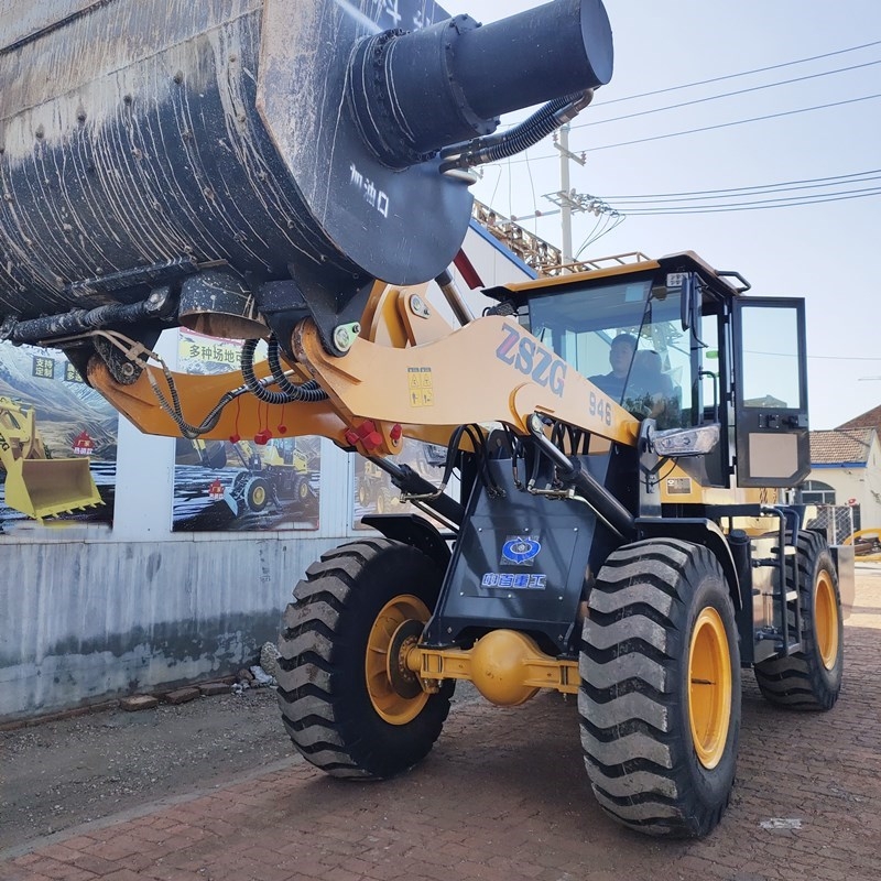 50裝機(jī)改攪拌斗1立方攪拌鏟車攪拌鏟車工作視頻