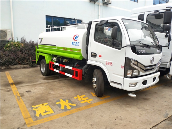 山東12噸灑水車車型介紹