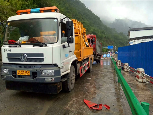 大理打撈車_土炮車行情