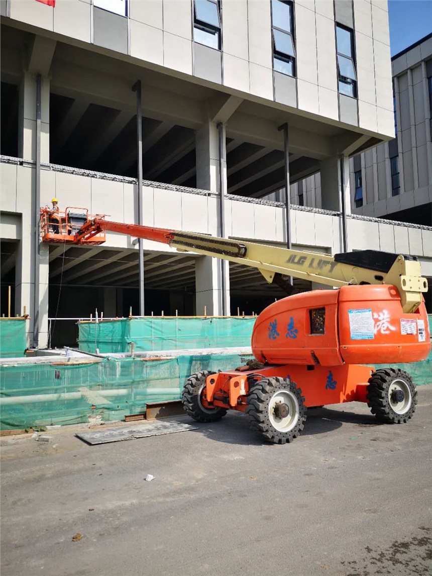 蘭州自行式高空作業(yè)平臺出租AIRMAN空壓機租賃