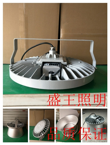 內(nèi)場(chǎng)強(qiáng)光防爆燈GNLC8120-J150W