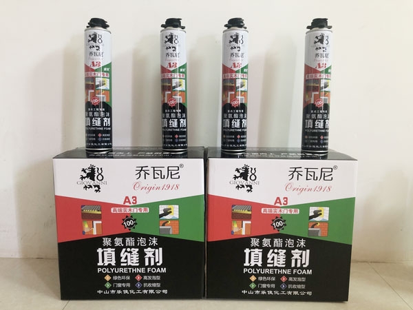 喬瓦尼750ml聚氨酯泡沫填充劑A3木門發(fā)泡膠