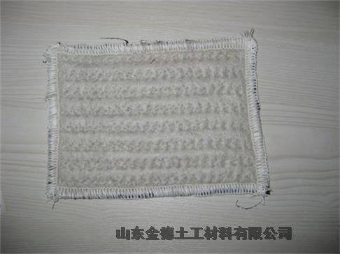 125絲厚黑膜洪湖膨潤(rùn)土毯每平方4.8KgGCL-OF復(fù)合防水毯