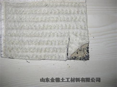 150絲厚黑膜天水克重足復(fù)合防水墊膨潤(rùn)土毯每平方5Kg