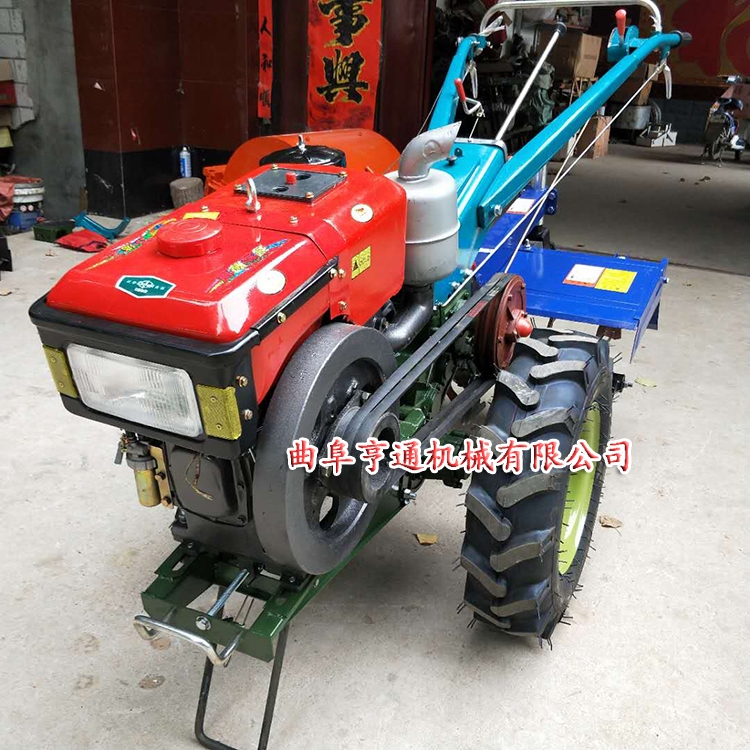 大馬力手扶旋耕機(jī) 低能耗兩驅(qū)手扶拖拉機(jī) 手扶旋耕打田機(jī)