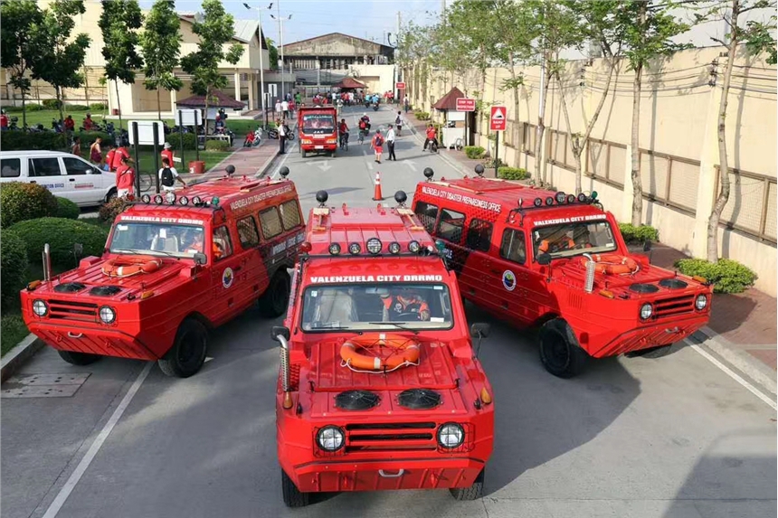 新裝備領(lǐng)航者水陸兩棲車越野型全地形應(yīng)急搶險(xiǎn)車