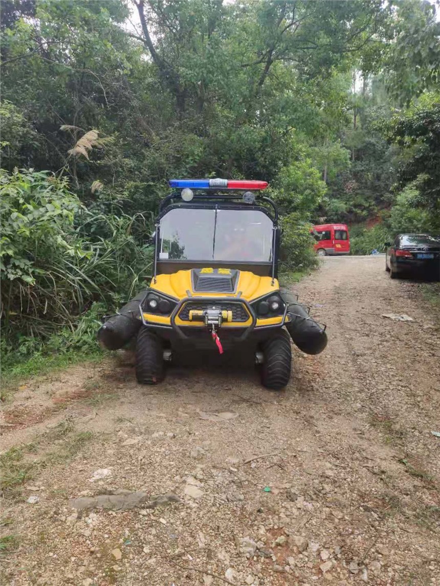 水陸兩棲+原地調(diào)頭-中小型水陸兩棲全地形車的性能表現(xiàn)