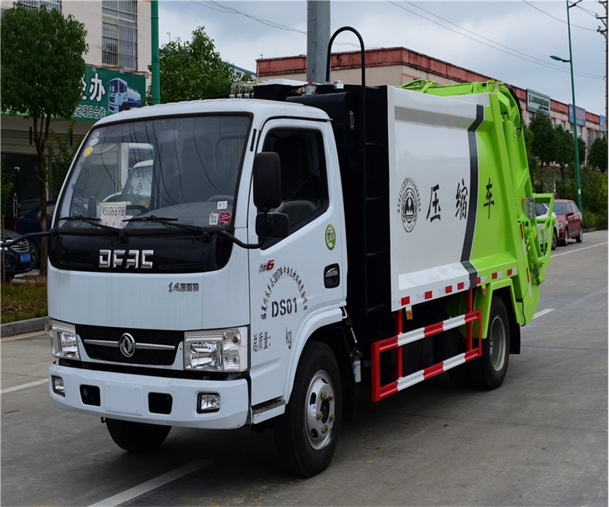 東風(fēng)3噸垃圾擠壓車裝多少桶垃圾