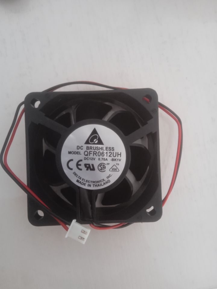 QFR0612UH 6025 12V 0.7A 6CM PWM 溫控大風量 散熱風扇