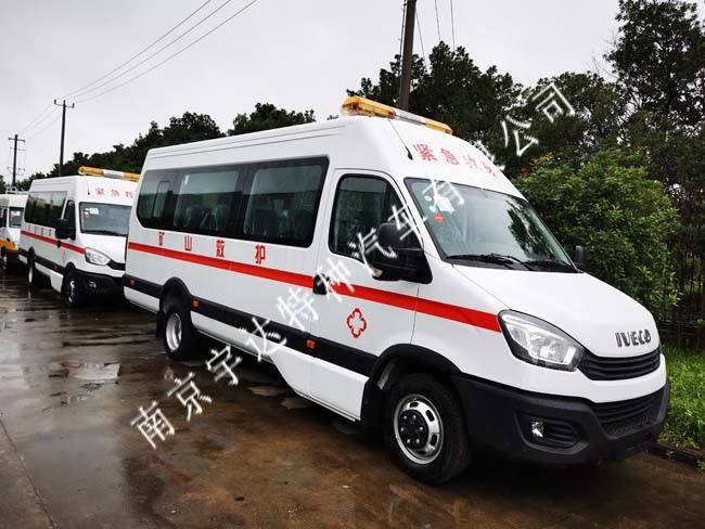 依維柯歐盛NJ5056XXHJE 礦山應(yīng)急救險車礦山救護(hù)車