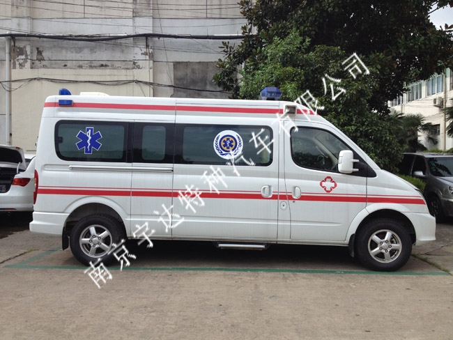 上汽大通救護(hù)車 SH5042XJHH2DB救護(hù)車