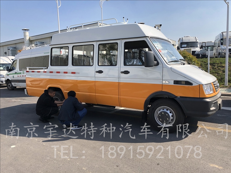 石油工程車  測井工程車   探礦工程車   鐵路養(yǎng)護工程車