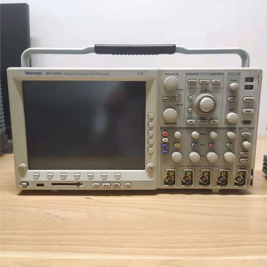 現(xiàn)貨租售Tektronix DPO4054 數(shù)字熒光示波器