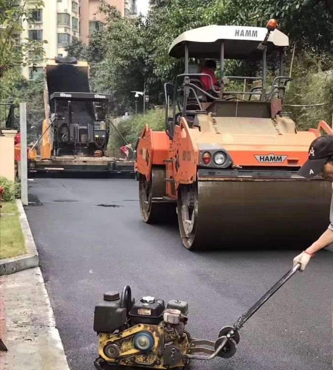 公園綠道彩色瀝青攤鋪  深圳瀝青施工單位公司