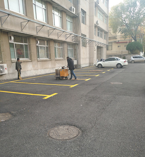 供應(yīng)聊城茌平車位劃線-道路劃線廠家