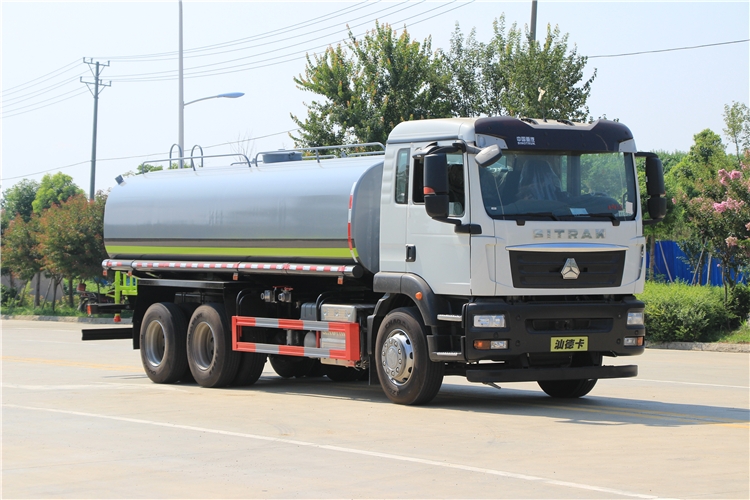 新鄭灑水車哪里有賣_新鄭灑水車廠家價格_大量灑水車現(xiàn)車