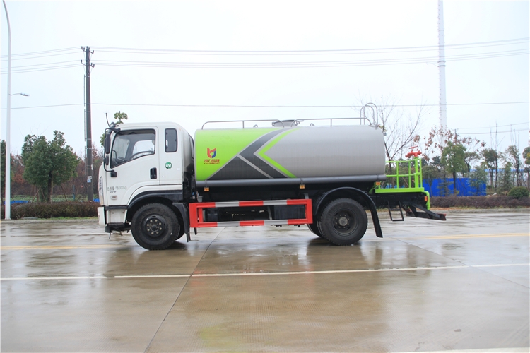 儋州灑水車哪里有賣_16噸灑水車_原廠8方灑水車大量現(xiàn)車