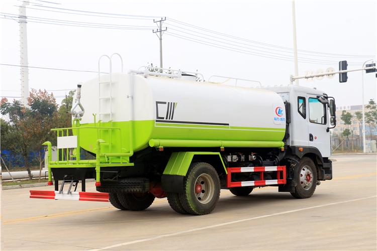 信陽灑水車哪里有賣_信陽灑水車廠家價(jià)格_大量灑水車現(xiàn)車