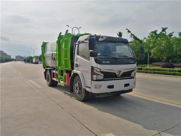 藍(lán)牌壓縮垃圾車