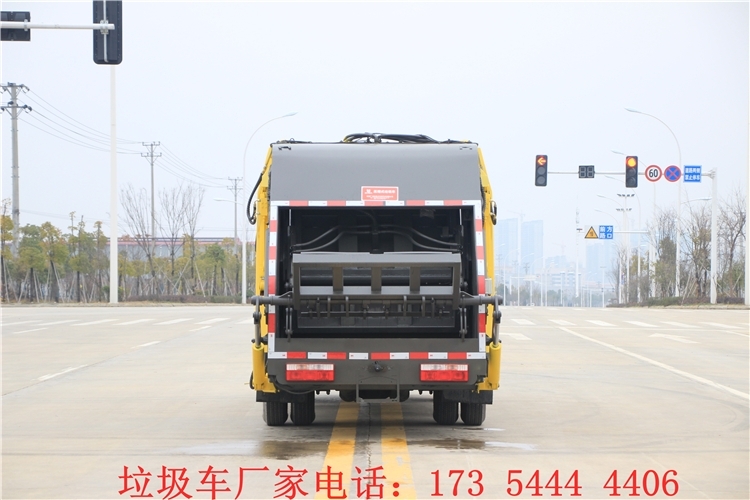 宣城垃圾車(chē)哪里買(mǎi)_4噸垃圾車(chē)2W可提車(chē)