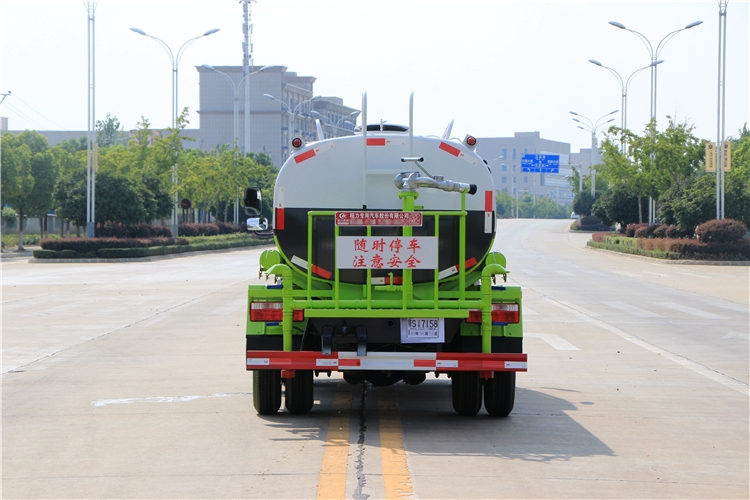 145灑水車廠家-灑水車地址2022已更新（省/市/縣一派送）