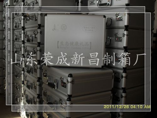 鋁箱廠設(shè)計定做工藝禮品箱|高檔禮品專用全鋁包裝箱款式新價格低