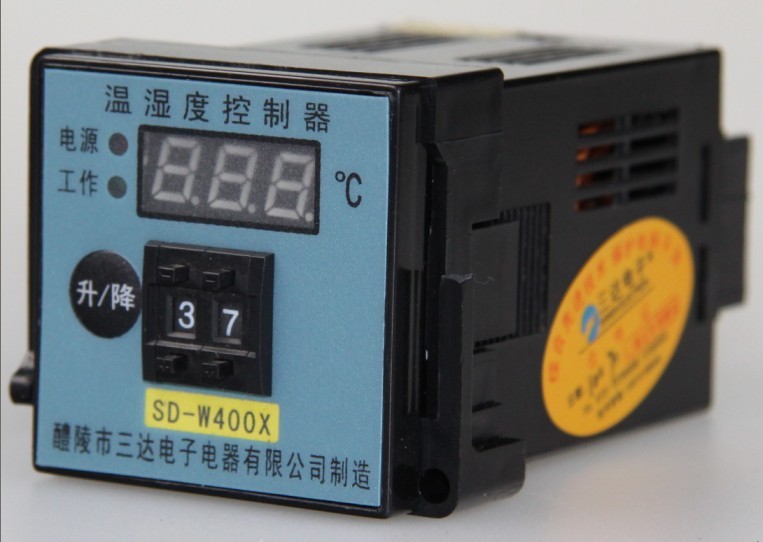 DWSK-03-A 升溫型單溫單濕控制器 AC220V/5A