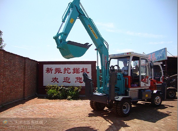 小型挖掘機(jī)液壓挖掘機(jī)