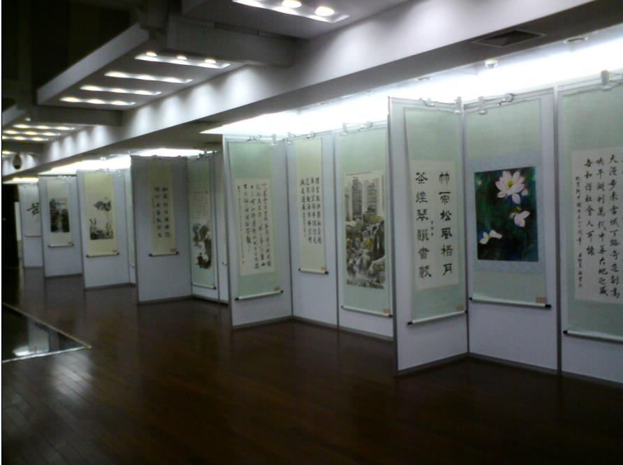 供應(yīng)展覽八棱柱屏風(fēng)，八棱柱展板屏風(fēng)，屏風(fēng)隔斷展板