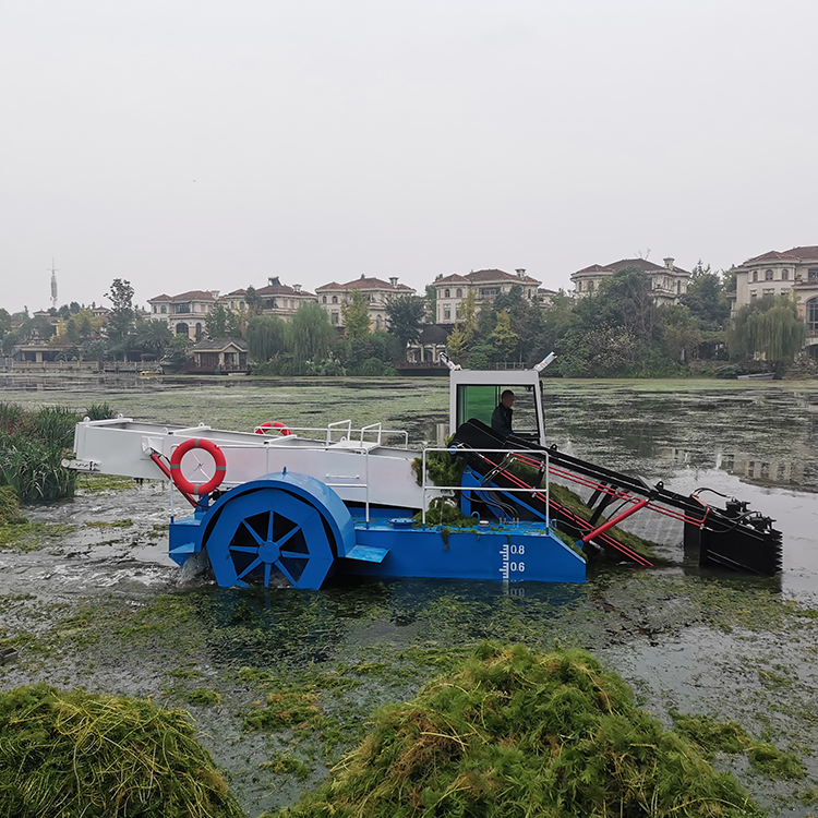 科大供應小型割草船公園河道保潔船水草打撈船操作簡單