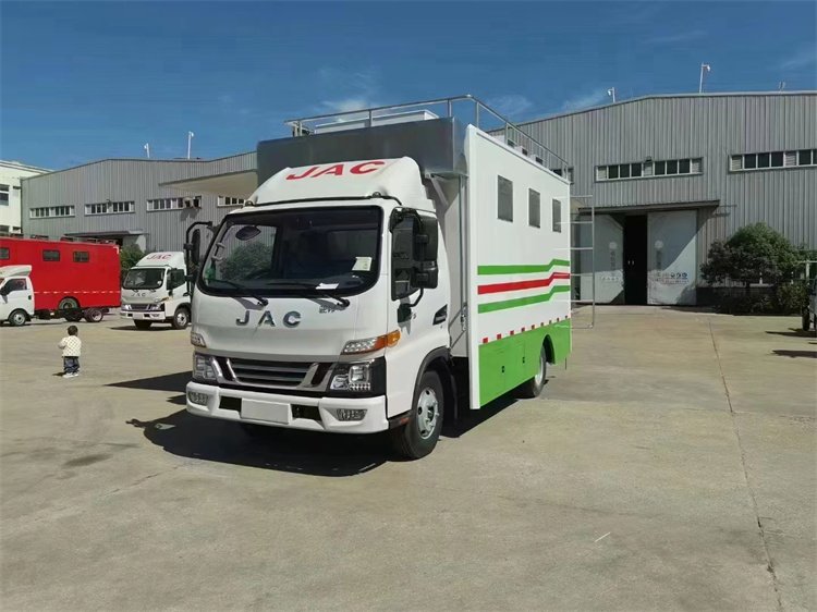 流動餐車移動餐飲車藍(lán)牌廚房車紅白喜事宴席車