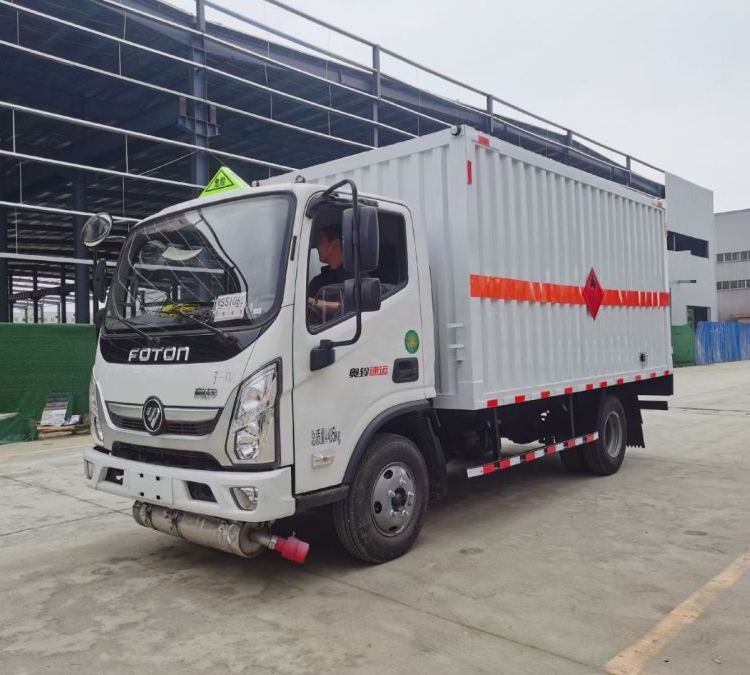 東風D9腐蝕品帶尾板運輸車八類腐蝕品車根據(jù)需求定制