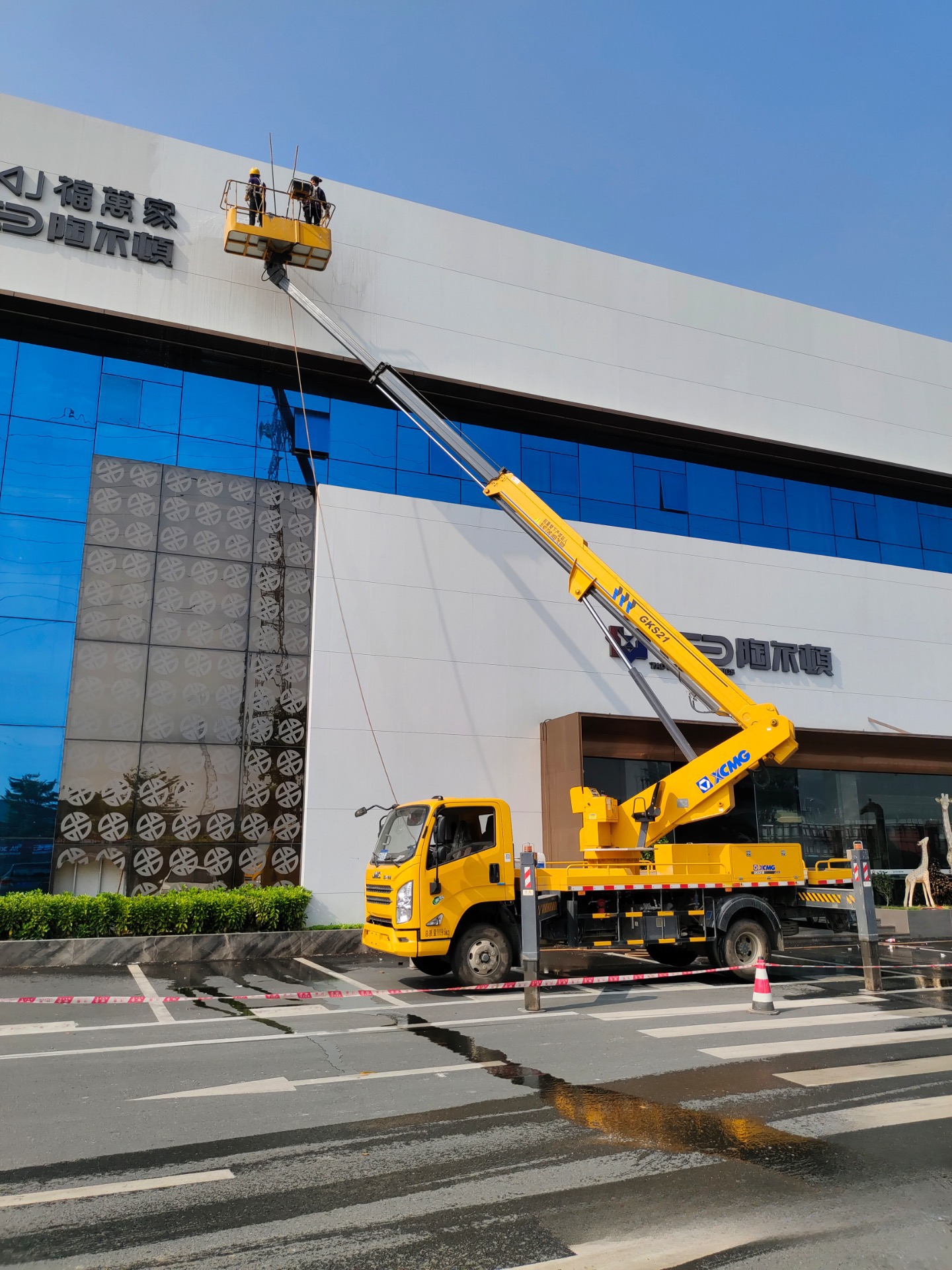 登高作業(yè)車租賃祥順機械車型齊全價格實惠可日租月租年租