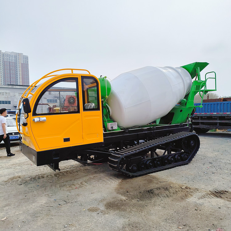 高速公路建設(shè)履帶砂漿罐車多功能混凝土攪拌運(yùn)輸車山區(qū)泥地水泥車