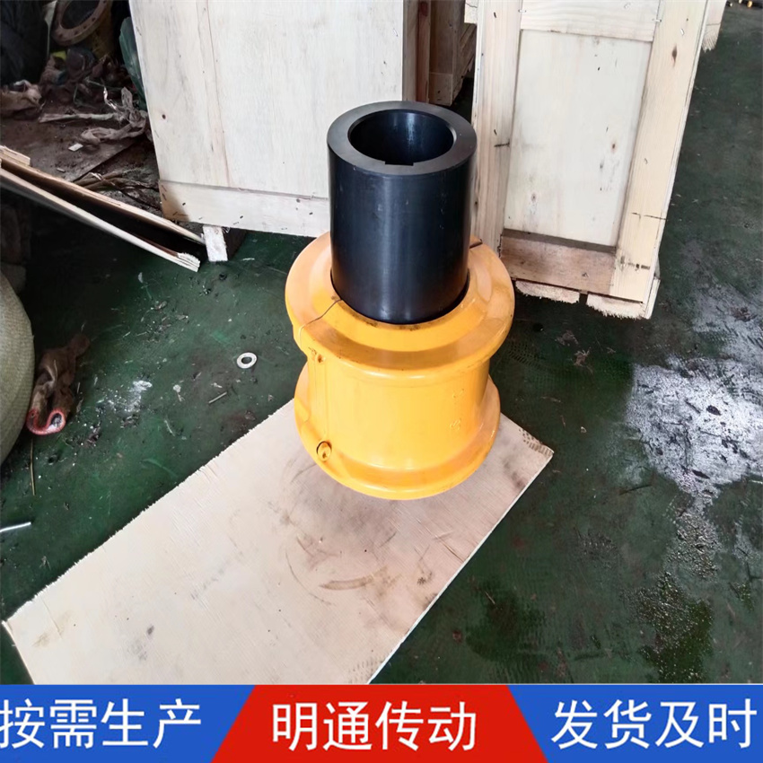 1120T系列蛇簧聯(lián)軸器6140T帶賬套錐套蛇形彈簧連軸器用于礦山設備