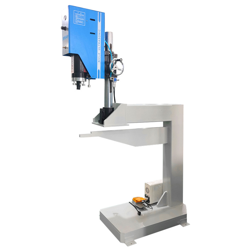中空板超聲波焊接機周轉(zhuǎn)箱焊接塑料點焊機鉚焊