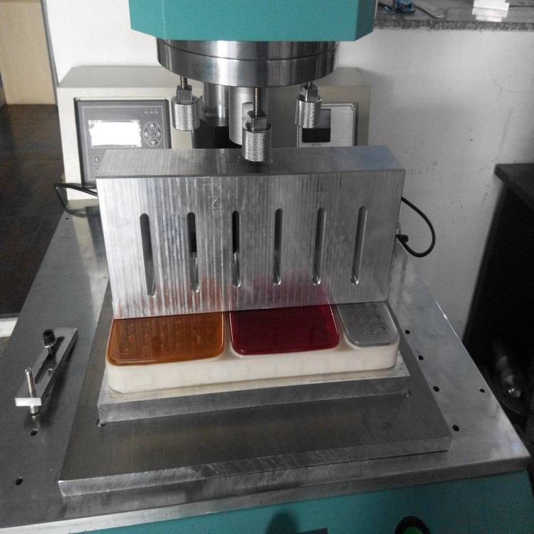 塑料超聲波焊接，ABS材料焊機尼龍熔接熱合機